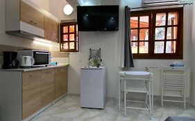 Ano Poli Studios 4